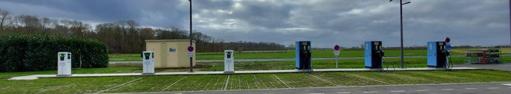 Photo de borne de recharge R3