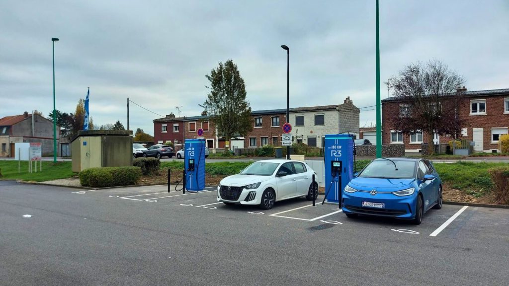 Station de recharge R3 Avesnes-les-Aubert - ALDI