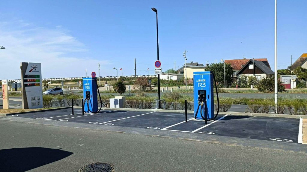 Station de recharge R3 Bernière-sur-Mer - Intermarché