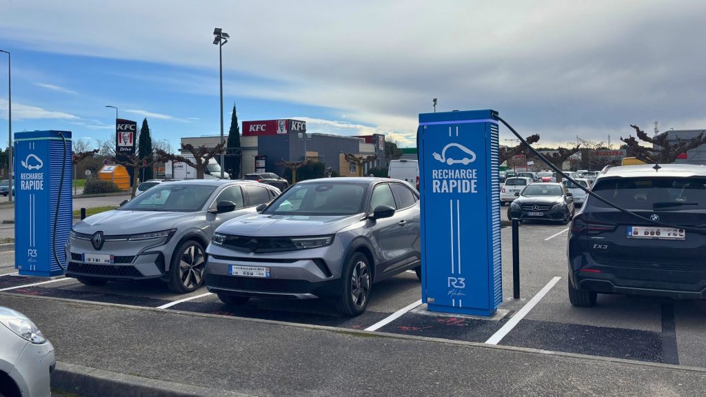 Station de recharge R3 Carcassonne - KFC