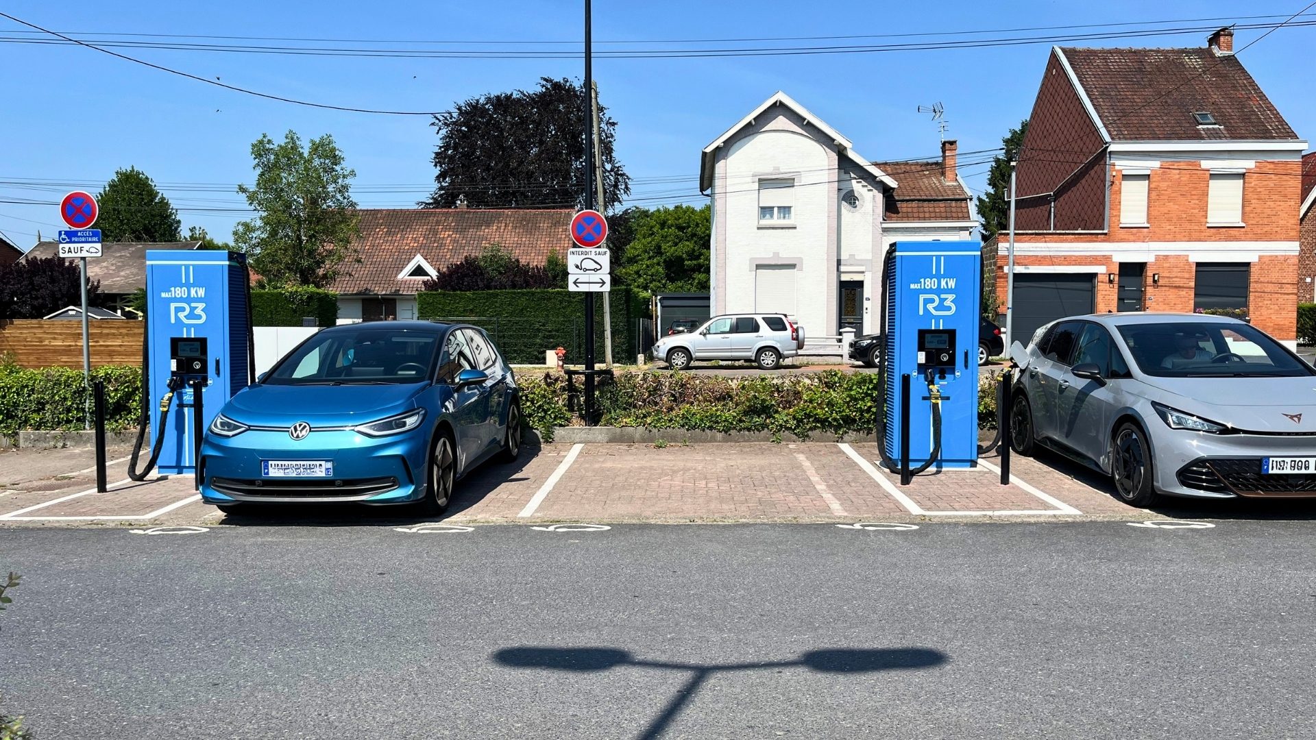 Station de recharge R3 Condé-sur-l'Escault - Aldi