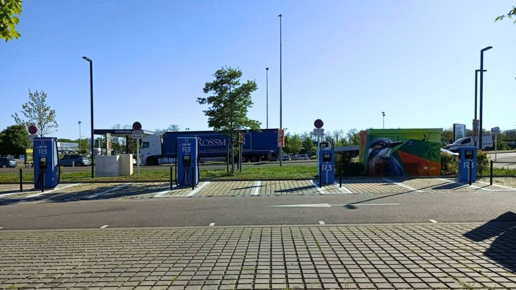 Station de recharge R3 Sélestat - KFC